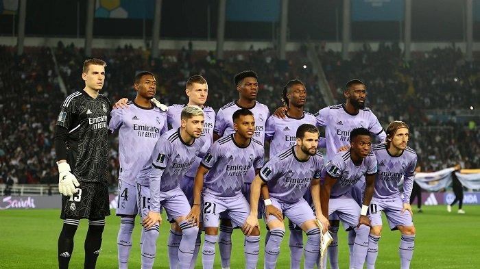 صحيفة: "كورتوا" يعود لقائمة ريال مدريد لمباراة ليجانيس في الدوري 1 elaosboa931081732367103