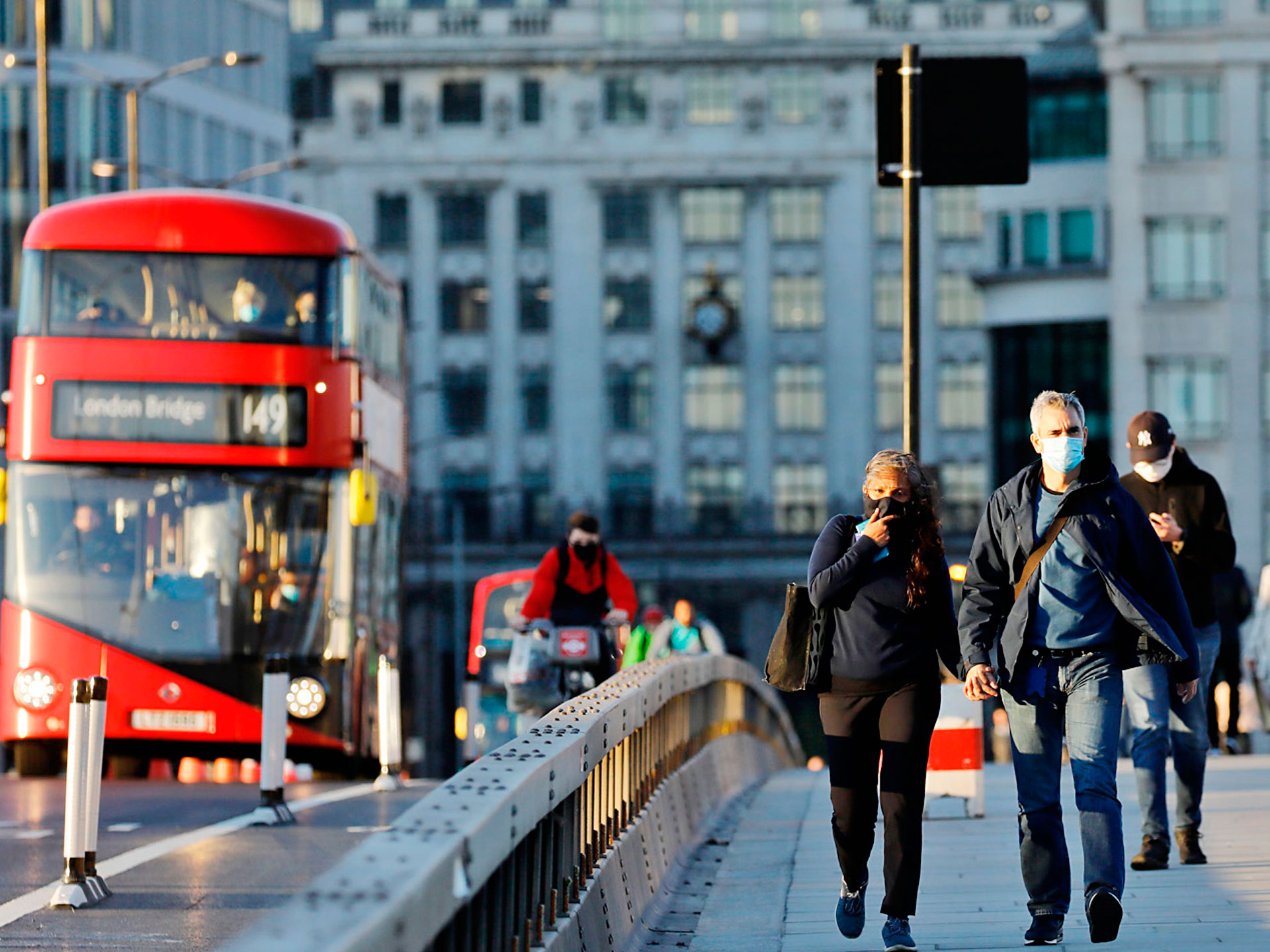 ضغوط جديدة على بنك إنجلترا.. ارتفاع معدل البطالة في بريطانيا أكثر من المتوقع 1 london morrabia1731399063