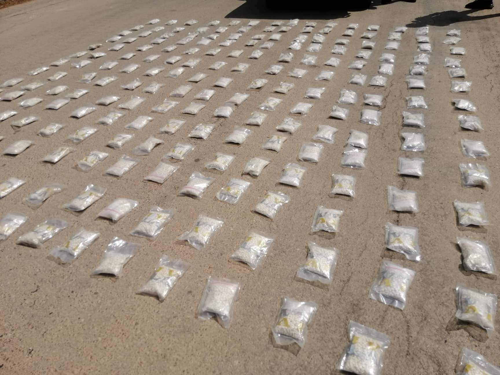 وزارة الداخلية تحبط محاولة تهريب كميات من عقار الكبتاجون المخدر قيمتها أكثر من مليار جنيه 1 received 11537607554847611732034348