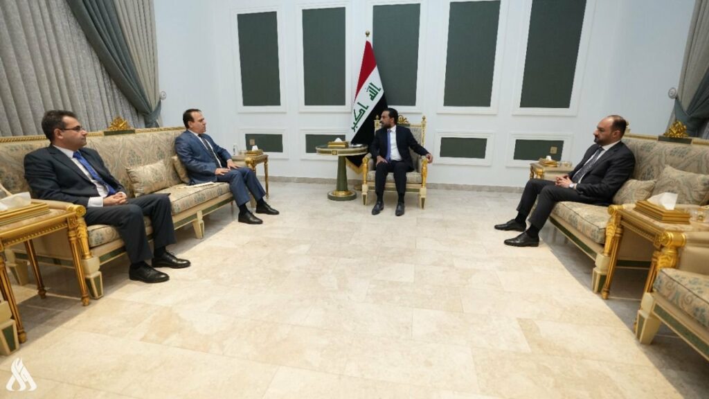 وزير الخارجية العراقي يبحث مع نظيريه السوري واللبناني تطورات الأوضاع بالمنطقة 1 upload 1668170480 2242633441731274683