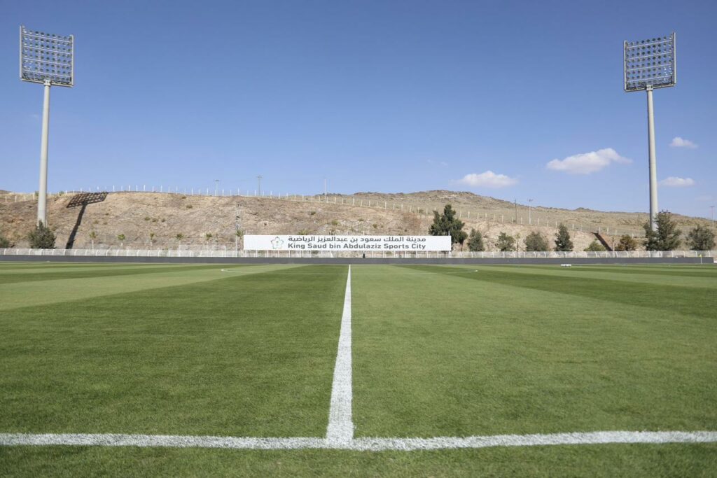 وزارة الرياضة تنتهي من تطوير وإنشاء ملاعب القدم والبادل بالجامعة اليابانية 1 0584b591 b1a2 4708 8631 5cd240122ed01733935503
