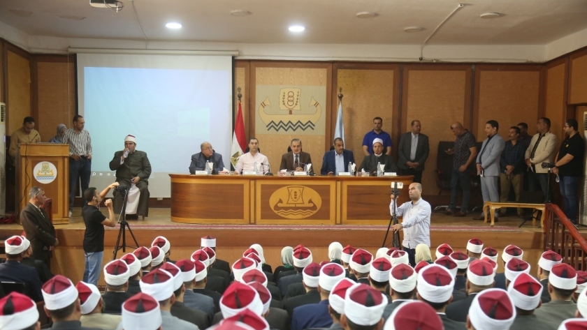 محافظ كفر الشيخ يشهد فعاليات الندوة التوعوية لتنظيم الاتصالات 1 173006802716971072331733326683