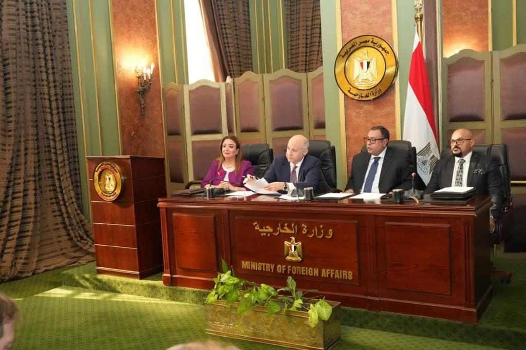 مسئول ملف فلسطين بالخارجية: مصر تحشد الجهود لوقف الحرب ونفاذ المساعدات الإنسانية إلى غزة 1 19 2023 638345113008508994 8501733036704