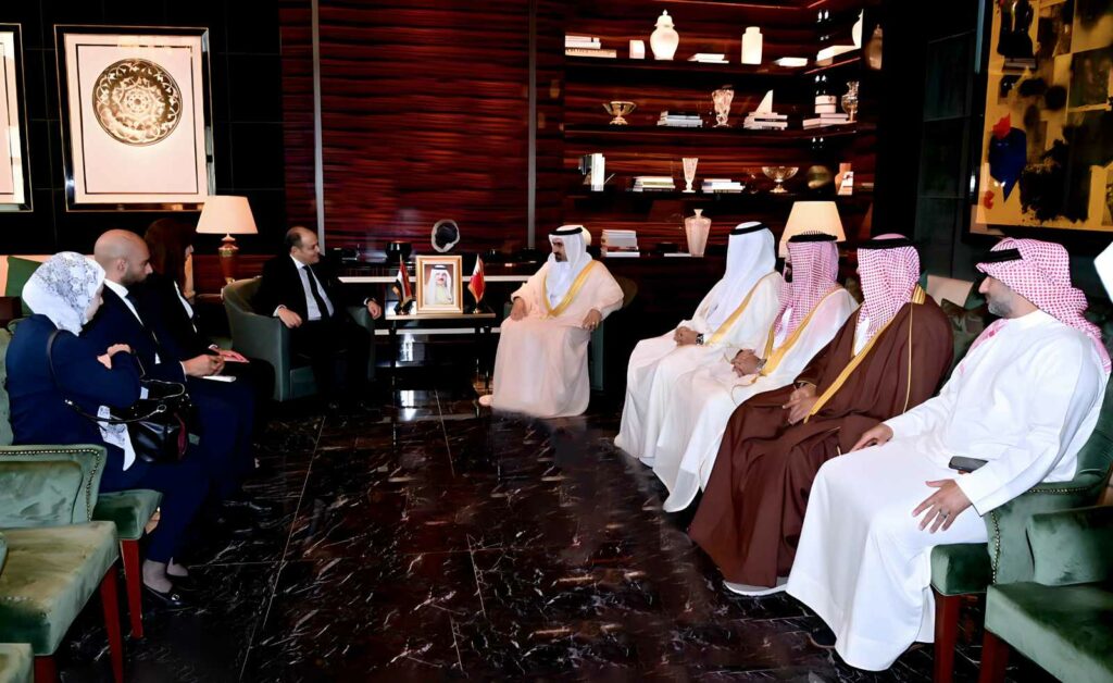وزير الكهرباء يبحث مع نظيره البحريني سبل تعزيز التعاون المشترك 1 19 2024 638404908845944138 5941733070004