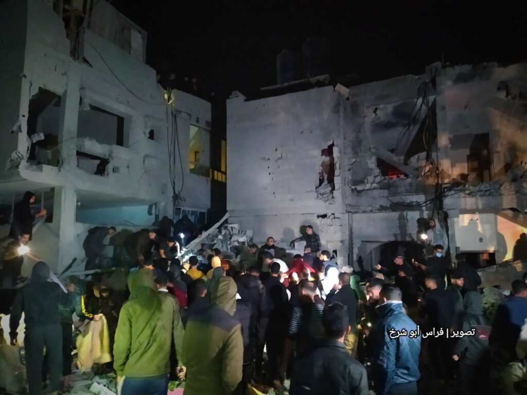 عشرات الشهداء والجرحى في قصف على بيت لاهيا وجباليا ورفح 1 6801733475243