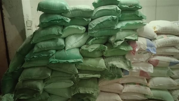 ضبط 16 طنا من الدقيق الأبيض والبلدي المدعم في حملات تموينية خلال 24 ساعة 1 7331733477825