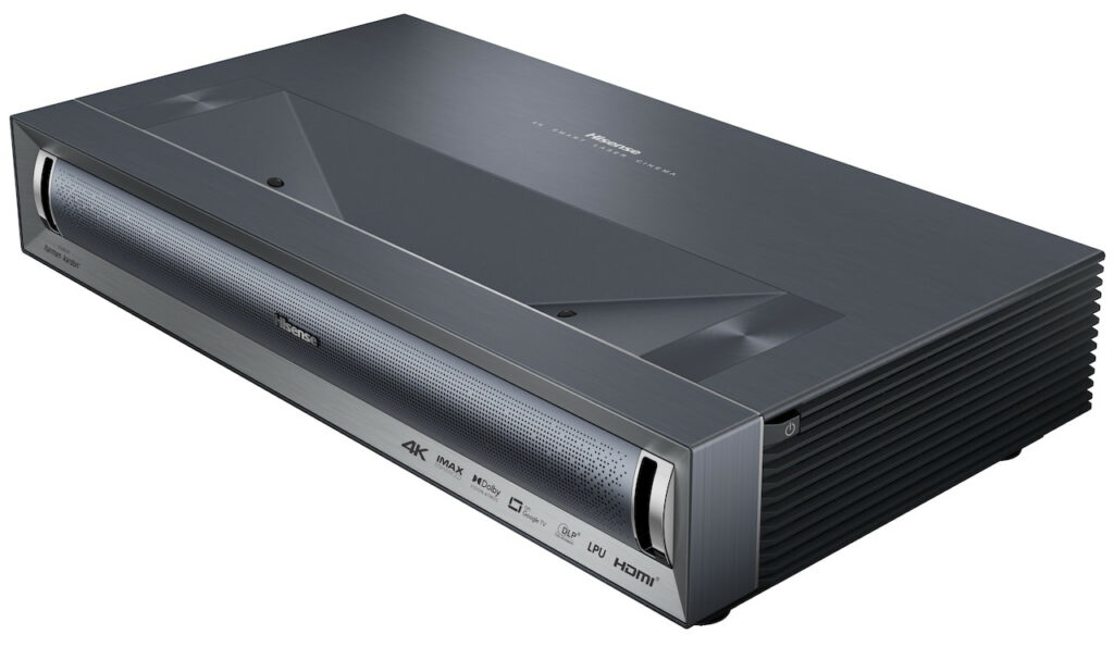 جلوبال (3): جهاز PX3-PRO من Hisense يُصنف كأفضل أداء في منافسة Projector Showdown 1 hisense px3 pro angle1733327703